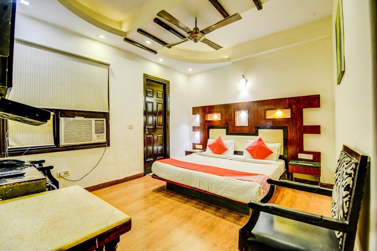 Oyo Hotel Asko International Near Gurudwara Shri Bangla Sahib Nowe Delhi Zewnętrze zdjęcie