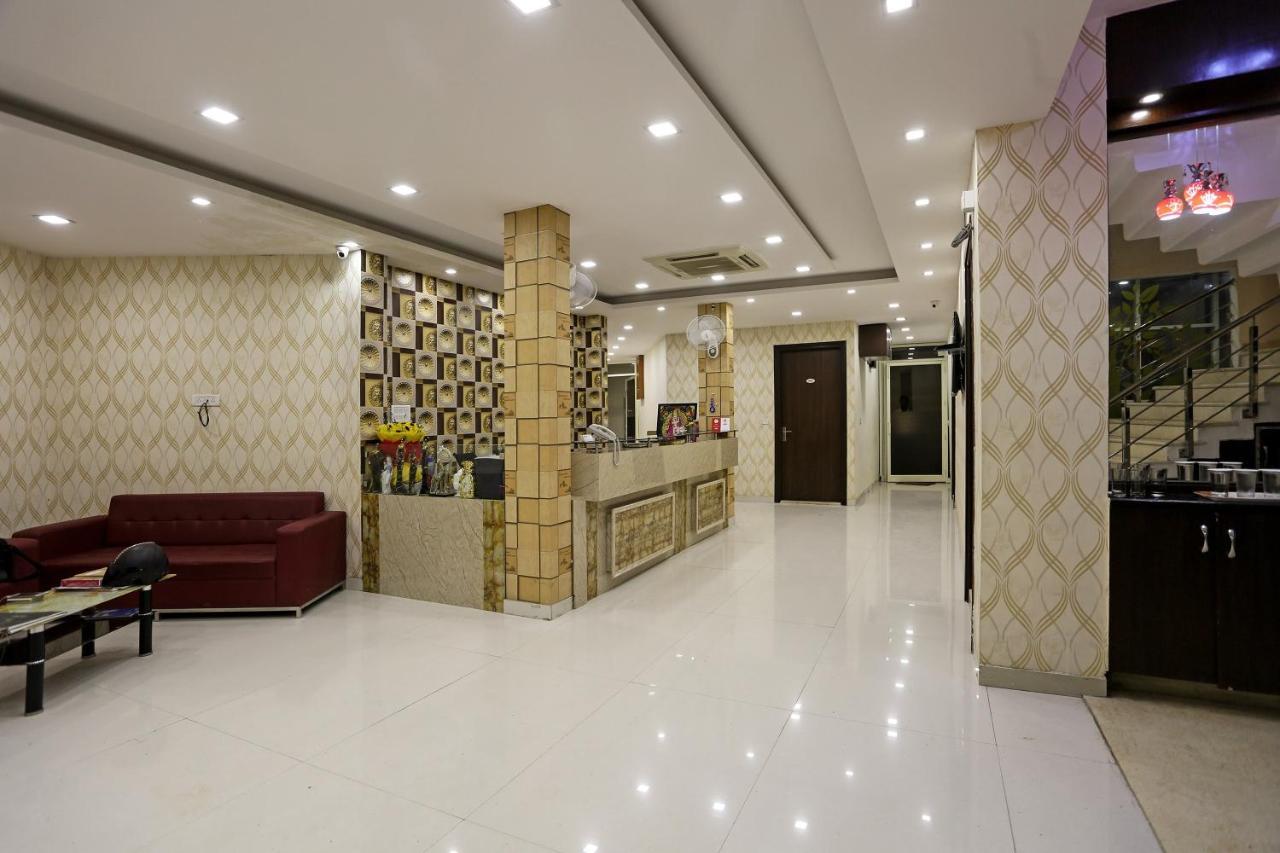Oyo Hotel Asko International Near Gurudwara Shri Bangla Sahib Nowe Delhi Zewnętrze zdjęcie